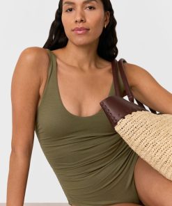 Fashiondex.shop420a637940 2